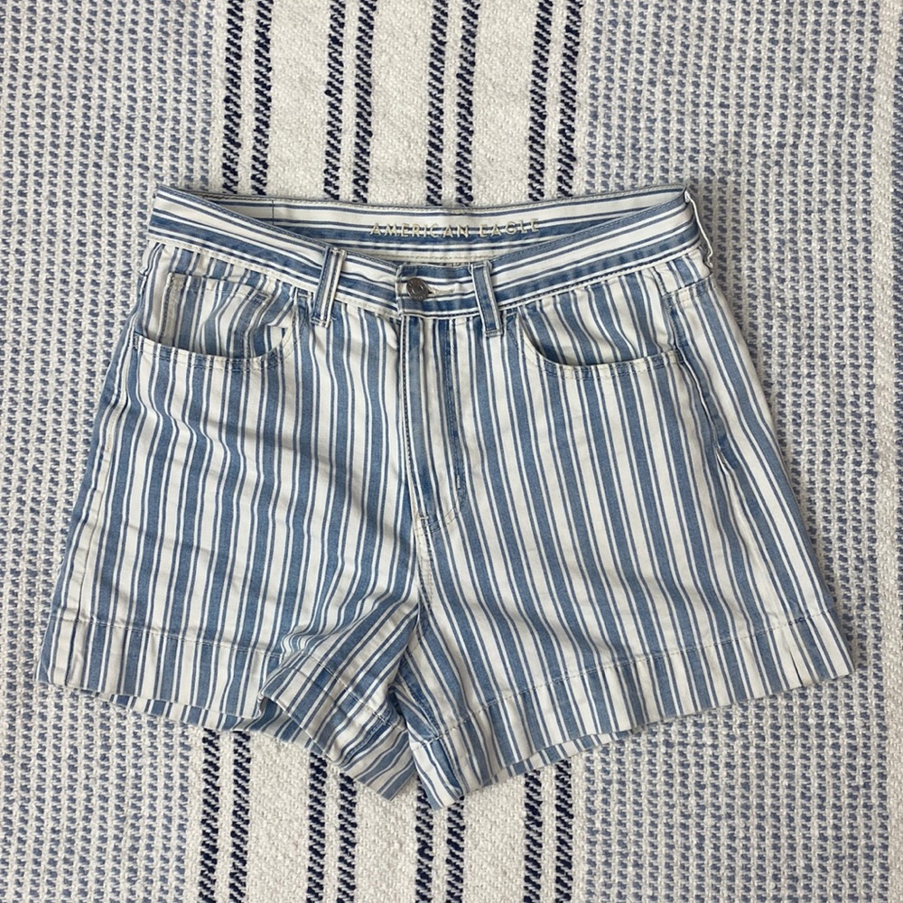 American Eagle striped mom shorts